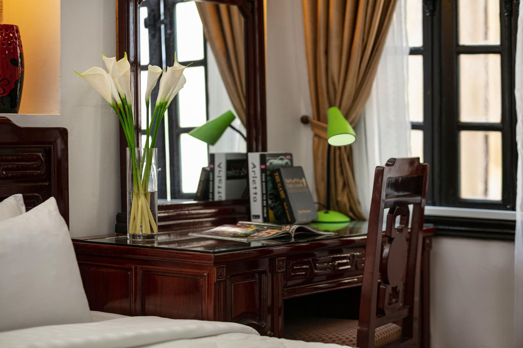 Little Diamond Hotel Hanoi Exterior photo