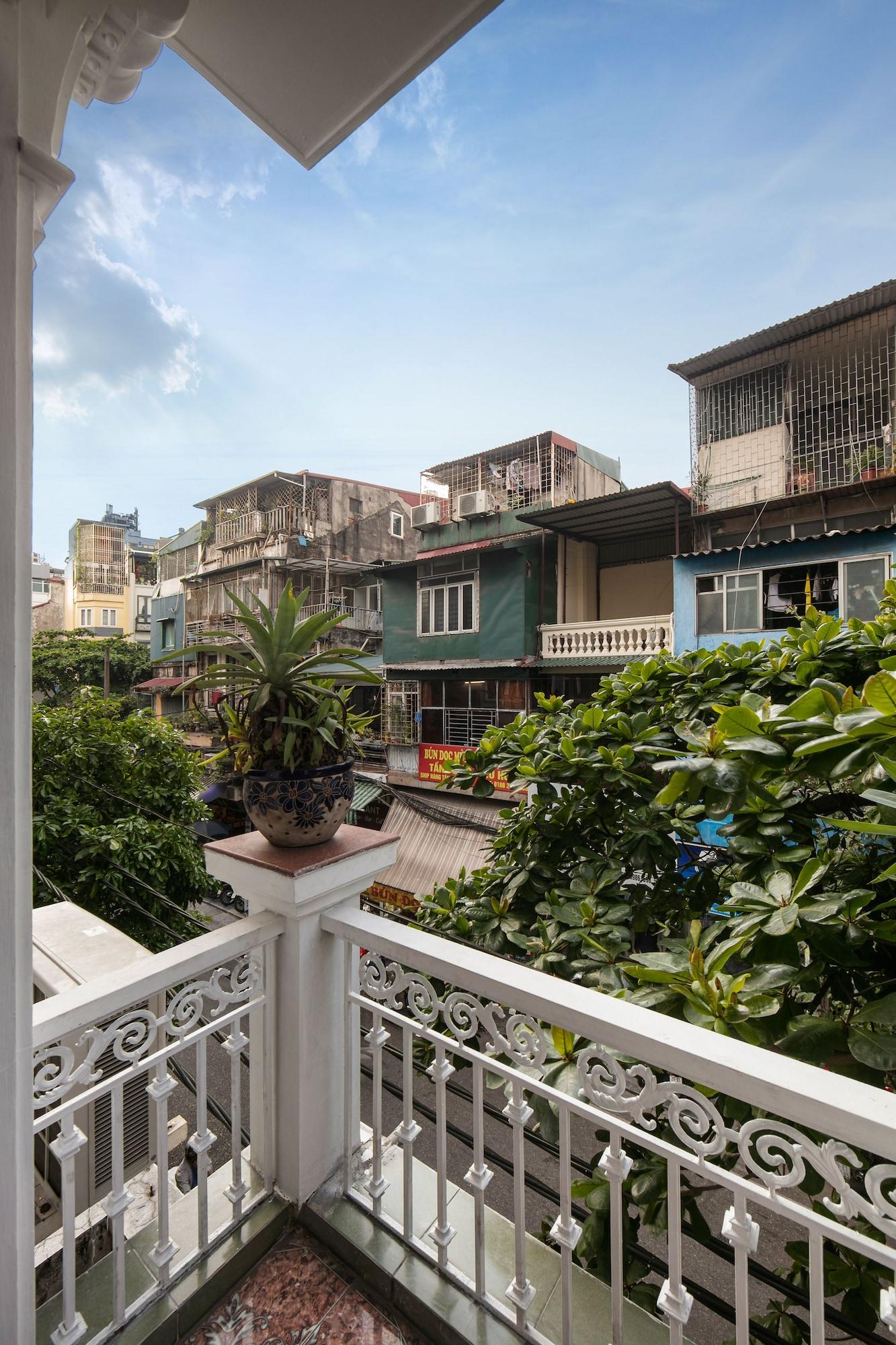 Little Diamond Hotel Hanoi Exterior photo